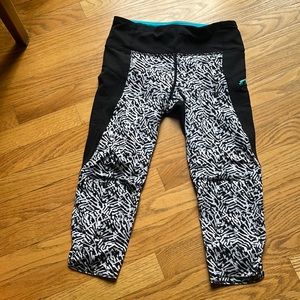 Cropped Lululemon leggings